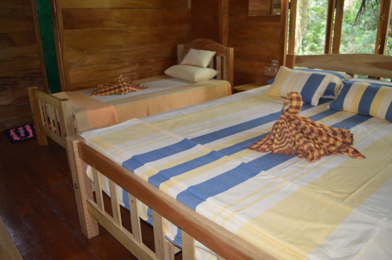 Kumbuk Tree House * Tissamaharama
